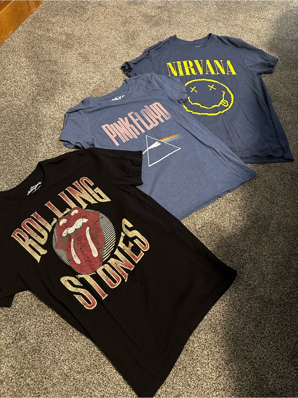 3 Lot Band T Shirts Nirvana Pink Floyd Rolling Stones Graphic Rock Tees M-L